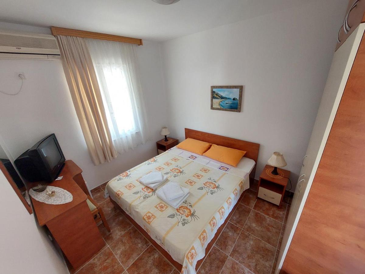 Sunny Side Vala Hotel Budva Eksteriør billede
